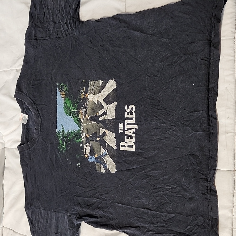The Beatles T-shirt Size XL Color Black
